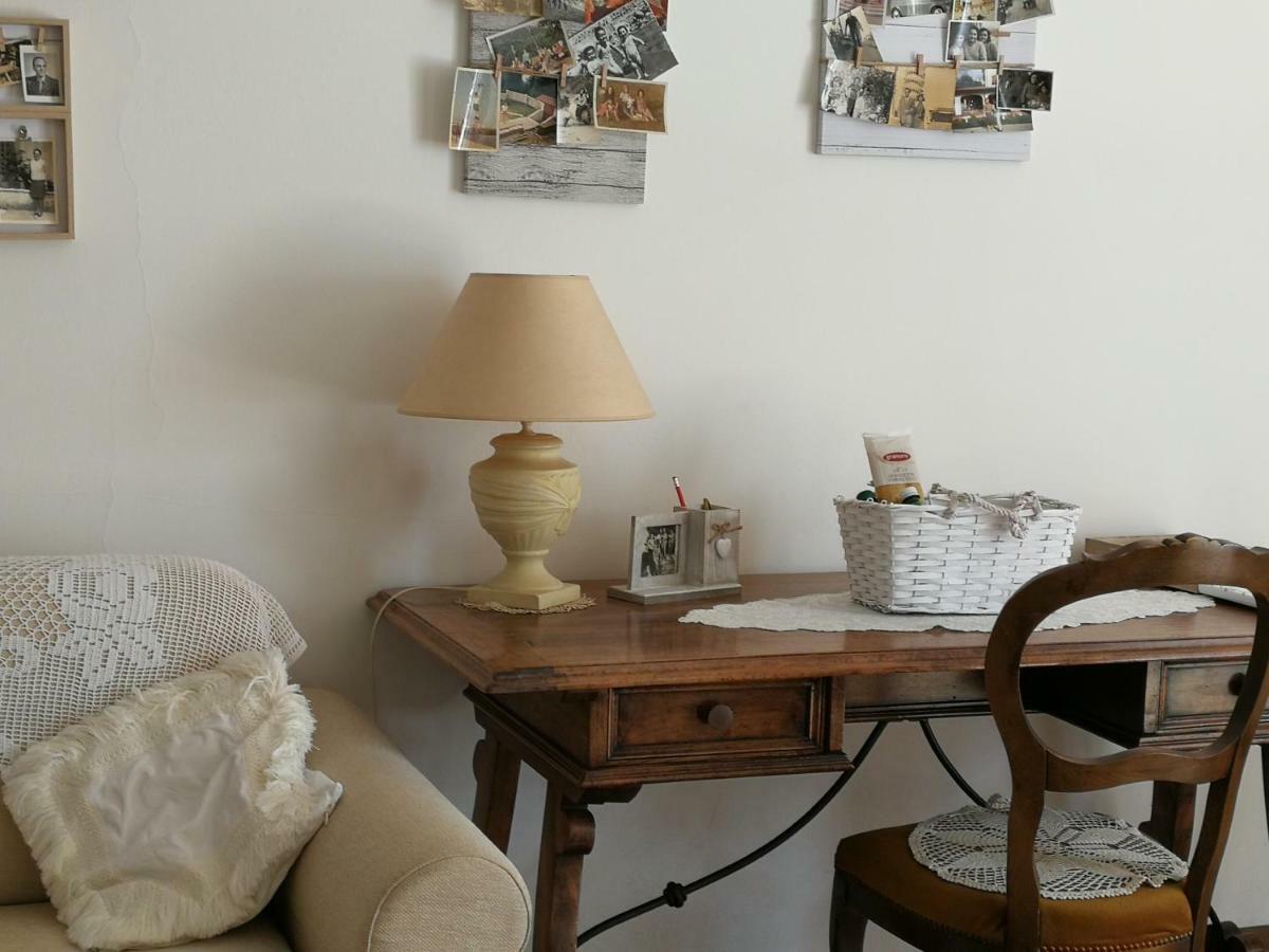 Da Adria Al Corvenale - Casa Vacanze Carrara - Villa Buitenkant foto