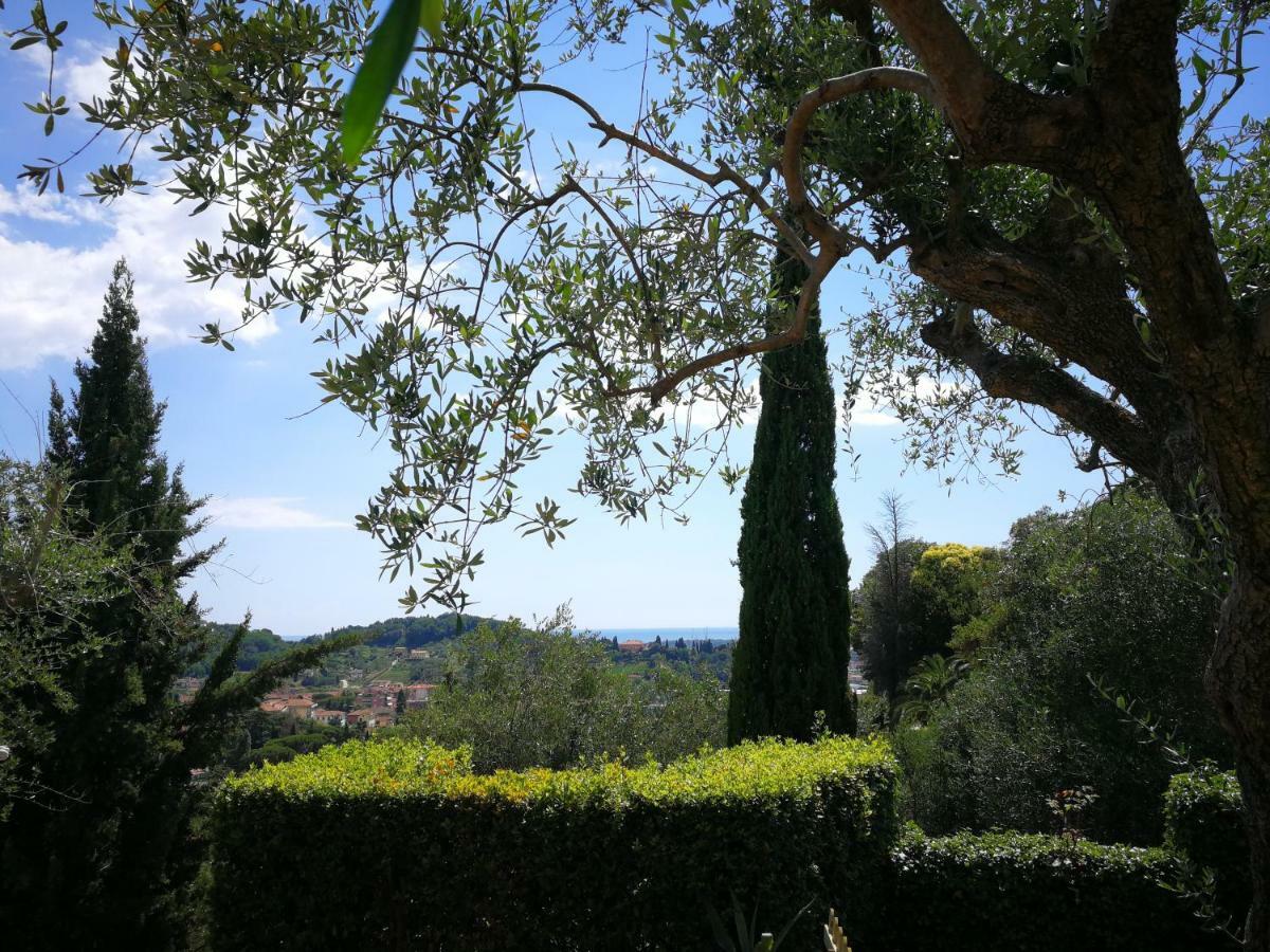 Da Adria Al Corvenale - Casa Vacanze Carrara - Villa Buitenkant foto