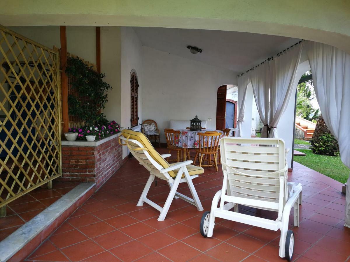 Da Adria Al Corvenale - Casa Vacanze Carrara - Villa Buitenkant foto